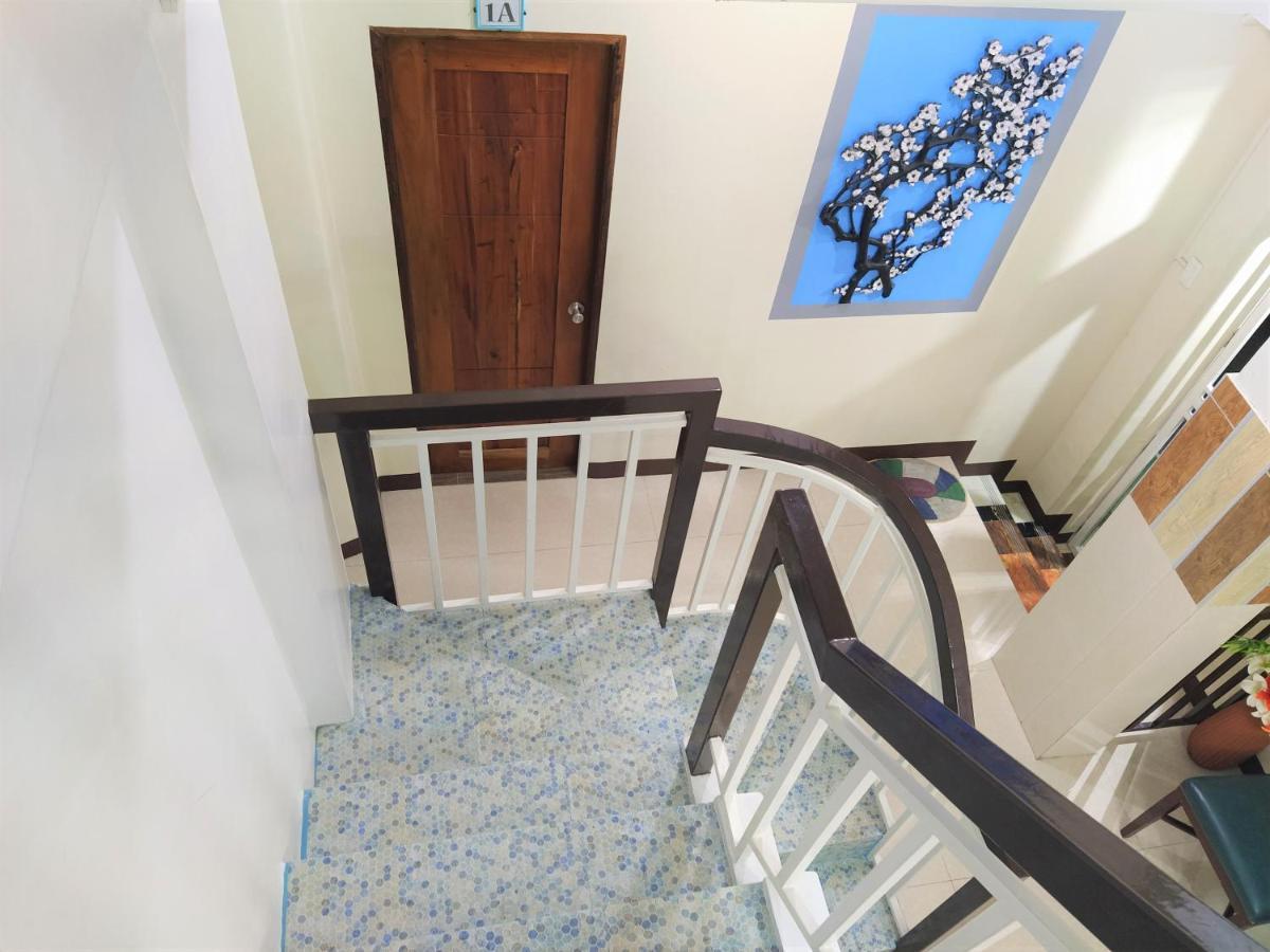 Jb Valdres Apartment Manila Eksteriør billede