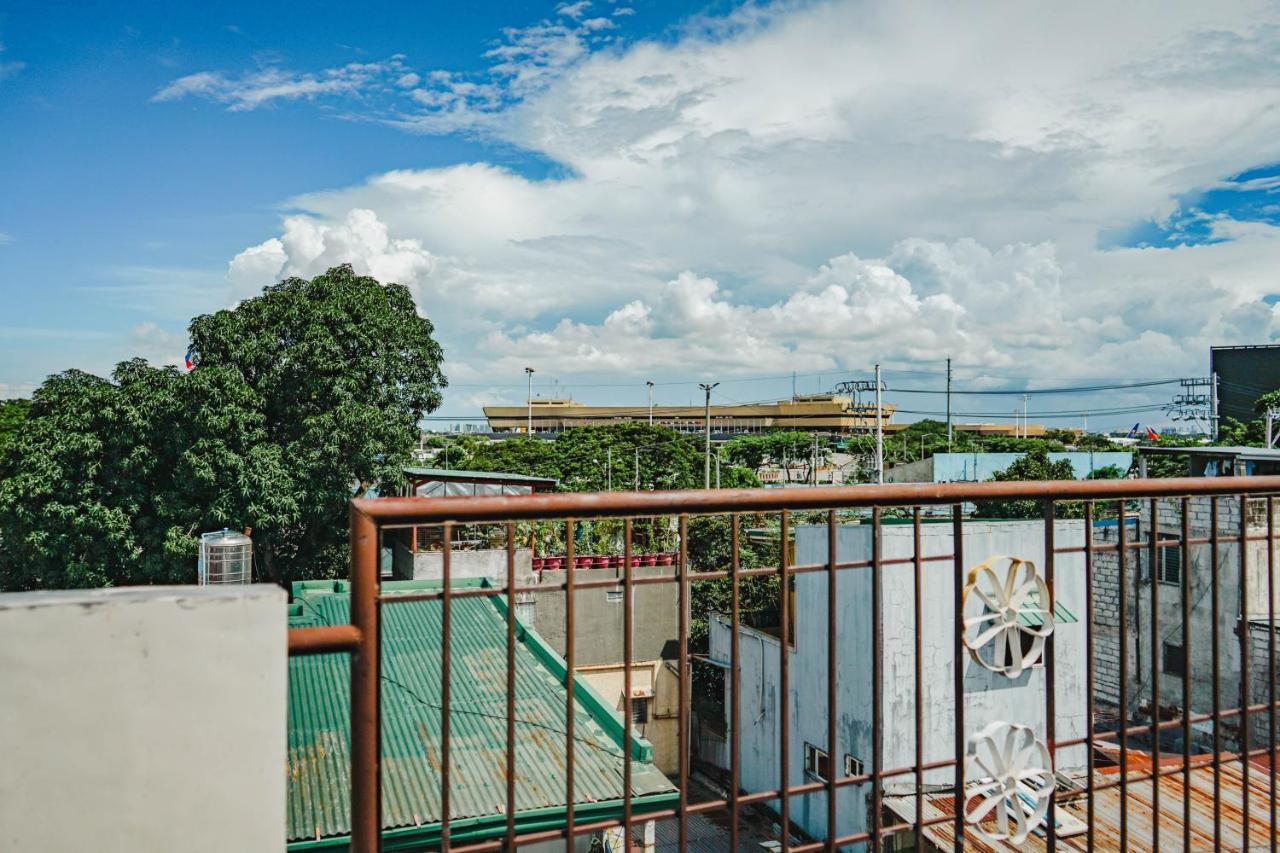 Jb Valdres Apartment Manila Eksteriør billede