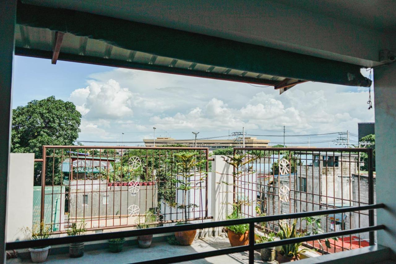 Jb Valdres Apartment Manila Eksteriør billede